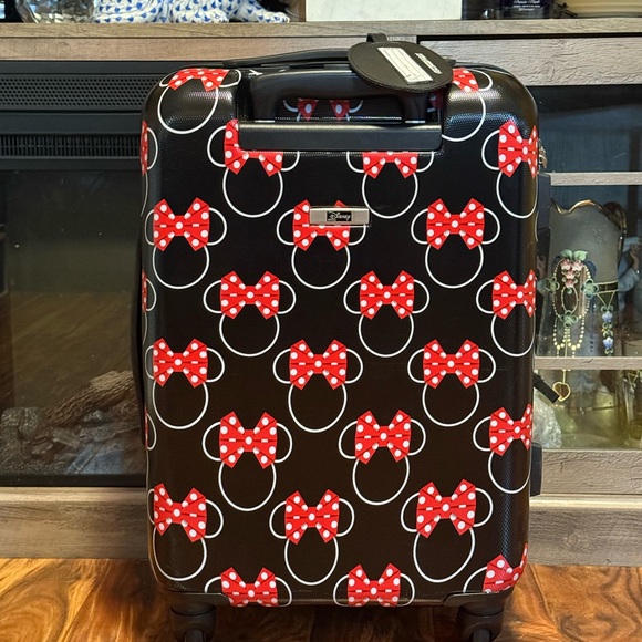 NWOT American Tourister Disney Minnie Mouse Hardside Spinner Luggage - 21” - Picture 3 of 15